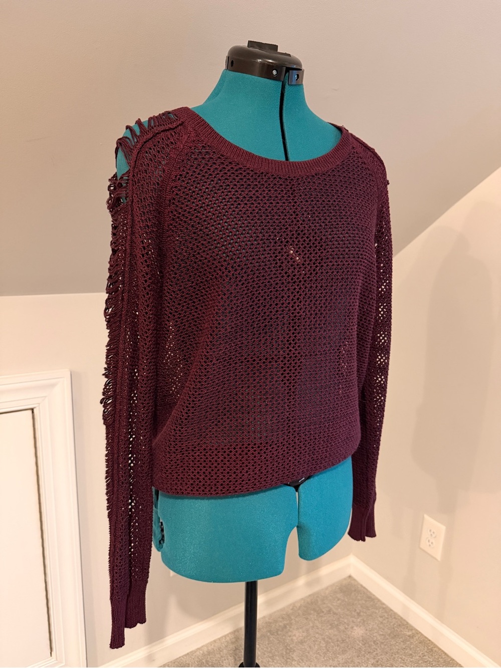IRO Open-Knit Crochet-Sleeve Sweater - Burgundy